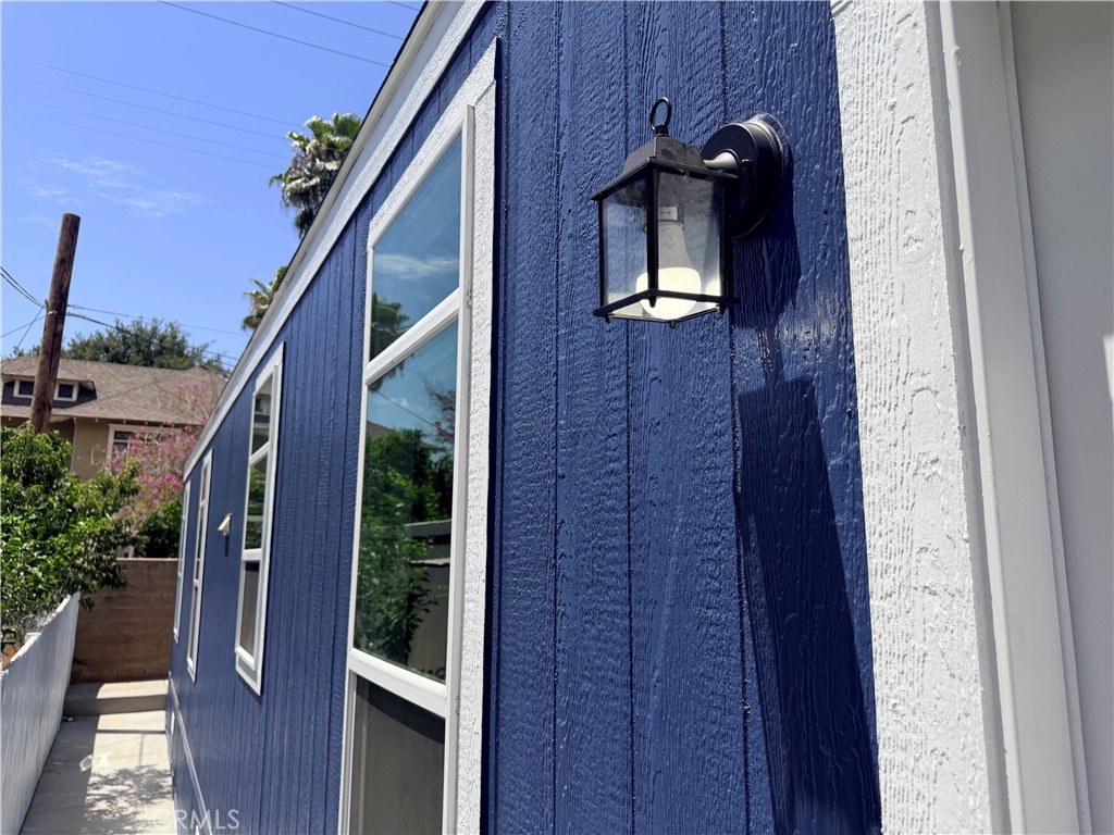 5803 Mission Boulevard, Unit 14 Riverside, CA 92509 - Photo 4 of 27