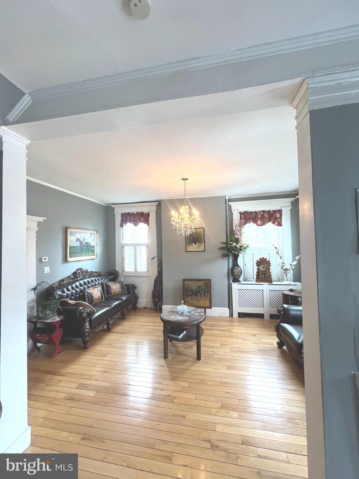 44 Warren Street Beverly, NJ 08010 - Photo 17 of 36 Formal Living Rm