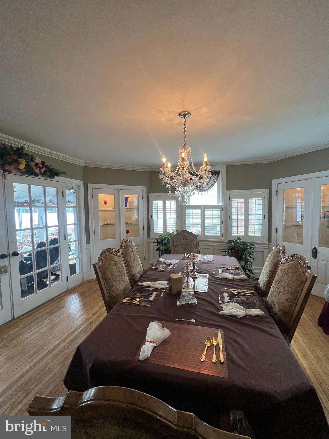 44 Warren Street Beverly, NJ 08010 - Photo 7 of 36 Formal Dining RM