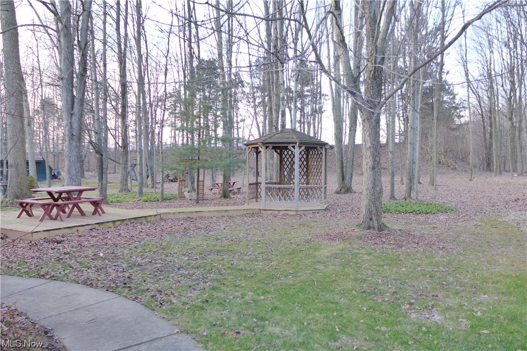 32305 Arthur Road Solon, OH 44139 - Photo 27 of 29