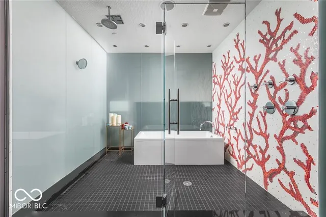 $2,200,000 | 333 Massachusetts Avenue, Unit PH1, Indianapolis, IN 46204