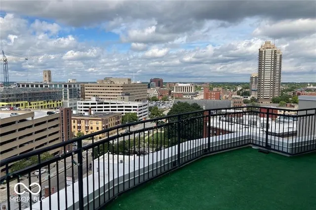 $2,200,000 | 333 Massachusetts Avenue, Unit PH1, Indianapolis, IN 46204