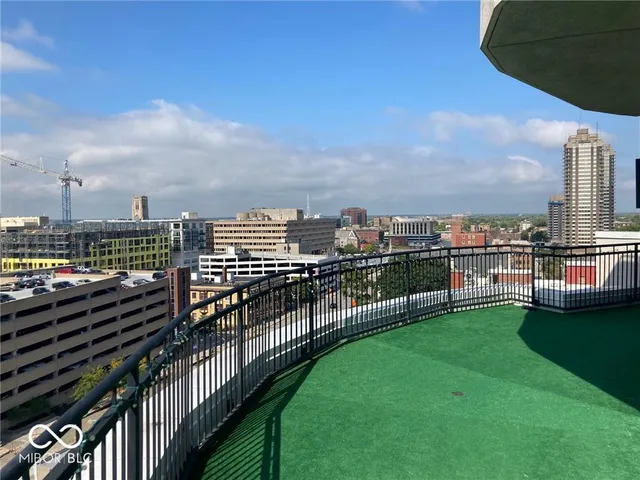 $2,200,000 | 333 Massachusetts Avenue, Unit PH1, Indianapolis, IN 46204