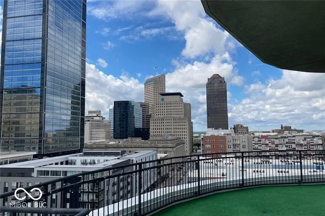 $2,200,000 | 333 Massachusetts Avenue, Unit PH1, Indianapolis, IN 46204