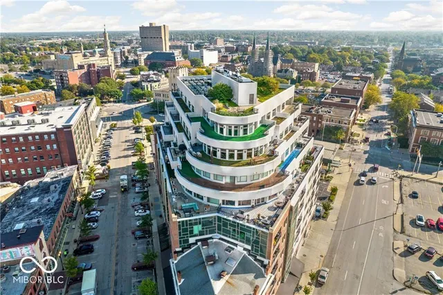 $2,200,000 | 333 Massachusetts Avenue, Unit PH1, Indianapolis, IN 46204