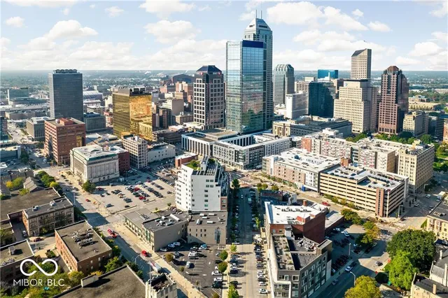 $2,200,000 | 333 Massachusetts Avenue, Unit PH1, Indianapolis, IN 46204