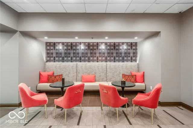 $2,200,000 | 333 Massachusetts Avenue, Unit PH1, Indianapolis, IN 46204