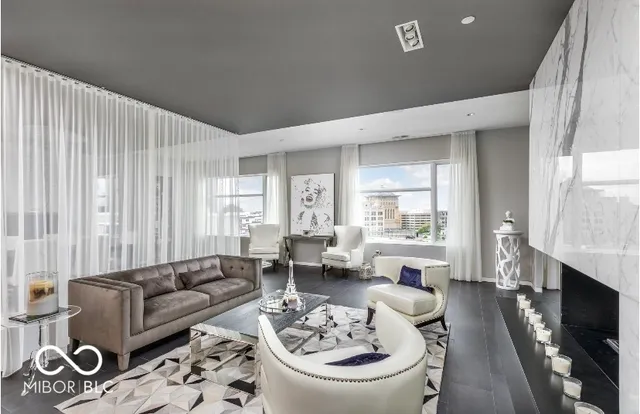 $2,200,000 | 333 Massachusetts Avenue, Unit PH1, Indianapolis, IN 46204