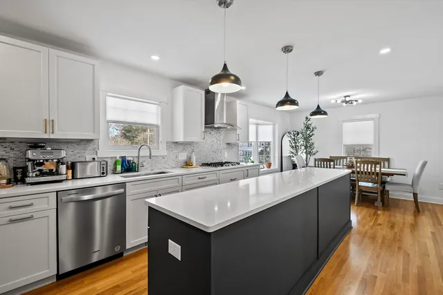 $3,500 | 9 Park Street, Shrewsbury, MA 01545