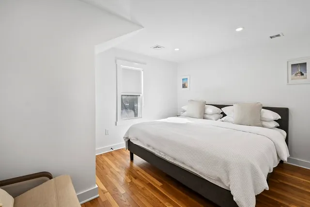 $3,500 | 9 Park Street, Shrewsbury, MA 01545