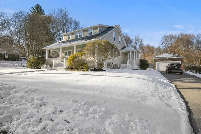 $3,500 | 9 Park Street, Shrewsbury, MA 01545