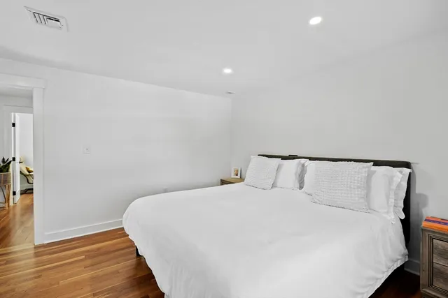 $3,500 | 9 Park Street, Shrewsbury, MA 01545