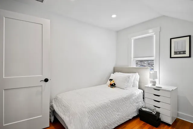 $3,500 | 9 Park Street, Shrewsbury, MA 01545