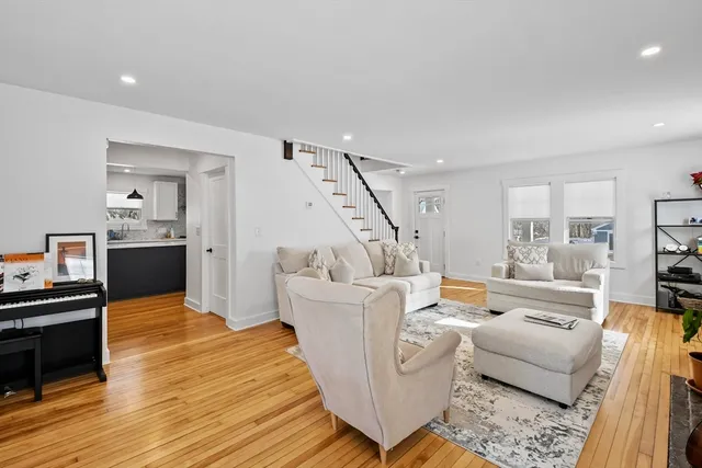 $3,500 | 9 Park Street, Shrewsbury, MA 01545