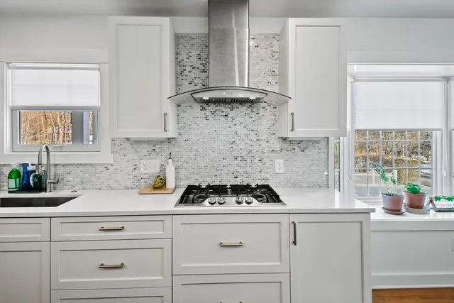 $3,500 | 9 Park Street, Shrewsbury, MA 01545