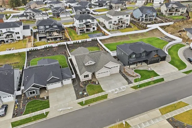 $794,850 | 18050 East Wind Rose Court, Greenacres, WA 99016