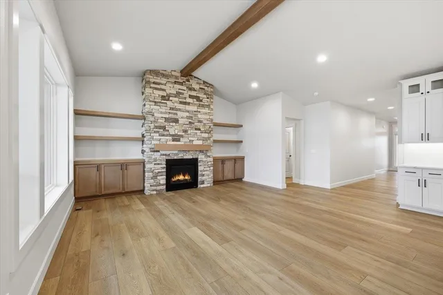 $794,850 | 18050 East Wind Rose Court, Greenacres, WA 99016