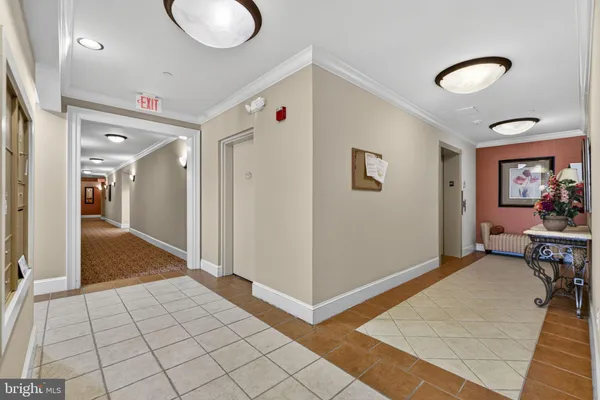 $440,000 | 6704 Holly Farm Lane, Unit 112, Warrenton, VA 20187