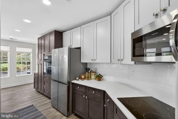 $440,000 | 6704 Holly Farm Lane, Unit 112, Warrenton, VA 20187