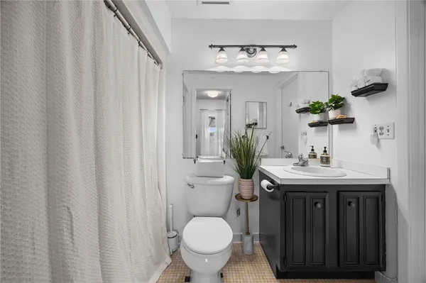 $299,900 | 351 Bay Village Drive, Irondequoit, NY 14609