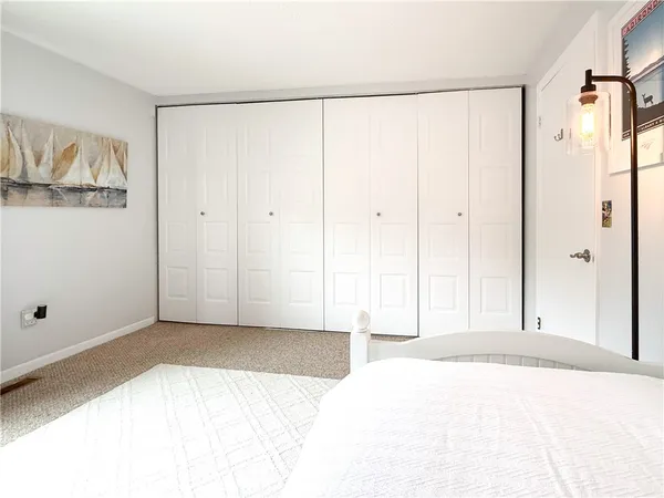 $299,900 | 351 Bay Village Drive, Irondequoit, NY 14609