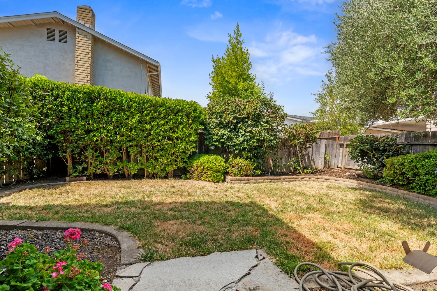 2017 Bridgewood Way Modesto, CA 95355 - Photo 36 of 43 Gallery Image 36