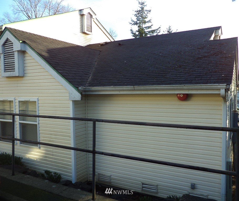 833 Southwest Sunset Boulevard, Unit C17 Renton, WA 98057 - Photo 15 of 15