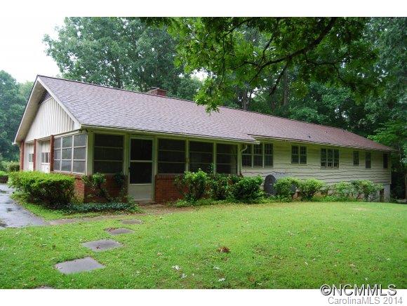 439 Rowland Rd. Swannanoa, NC 28778 - Photo 11 of 21 Gallery Image 11