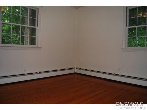 439 Rowland Rd. Swannanoa, NC 28778 - Photo 7 of 21 Gallery Image 7