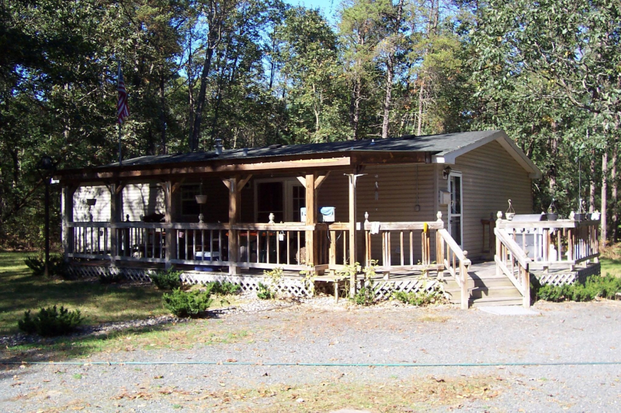 8928 East Barothy Road Branch, MI 49402 - Photo 1 of 22 100_1299
