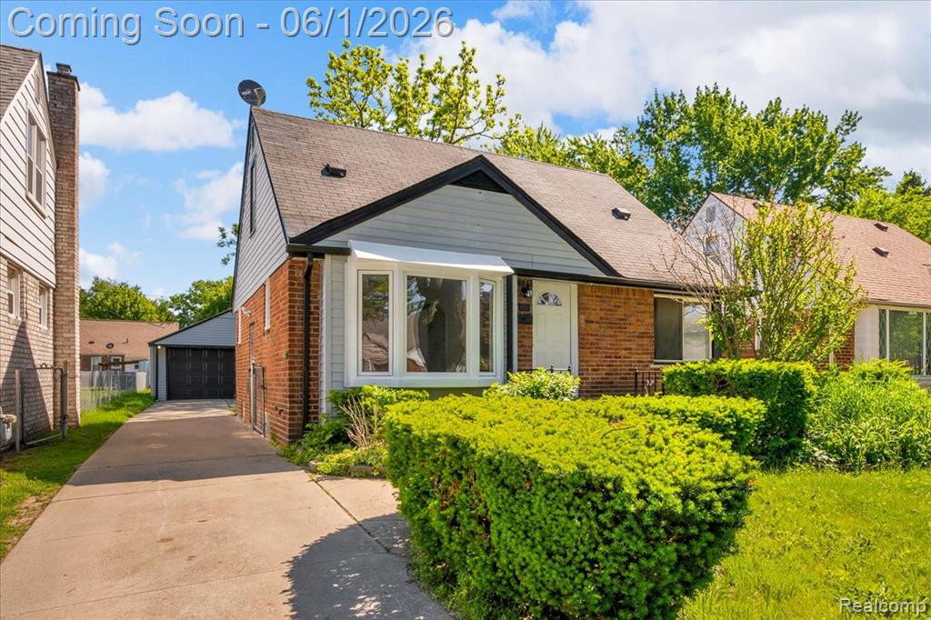 769 Sherbourne Street Inkster, MI 48141 - Photo 1 of 21