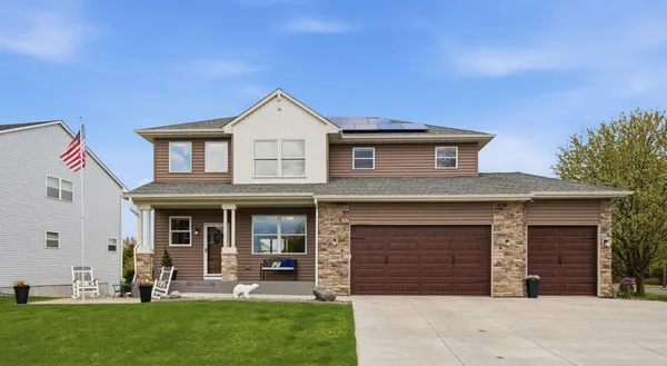$575,000 | 15505 Enfield Avenue North, Hugo, MN 55038