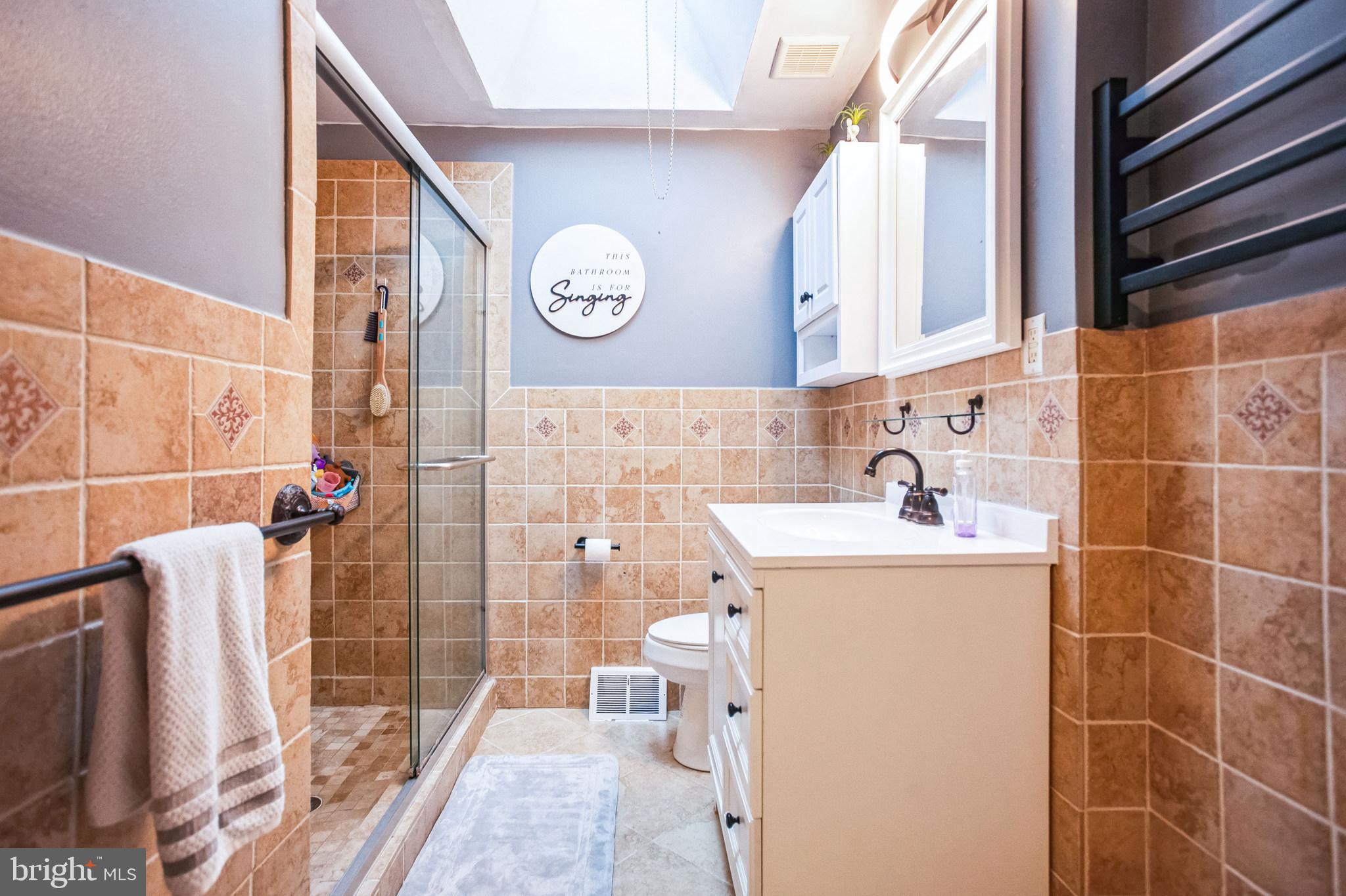 9268 Angus Place Philadelphia, PA 19114 - Photo 14 of 32
