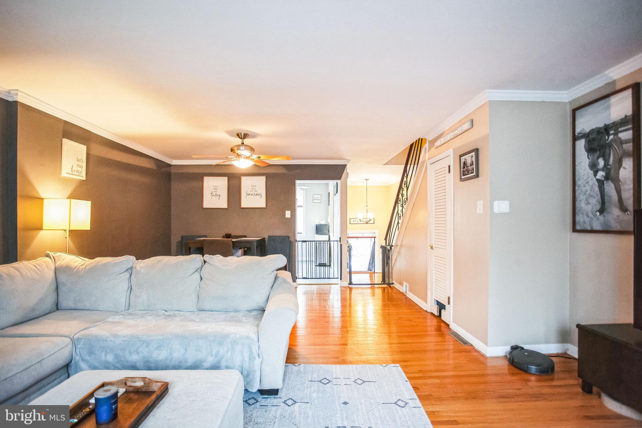 9268 Angus Place Philadelphia, PA 19114 - Photo 4 of 32