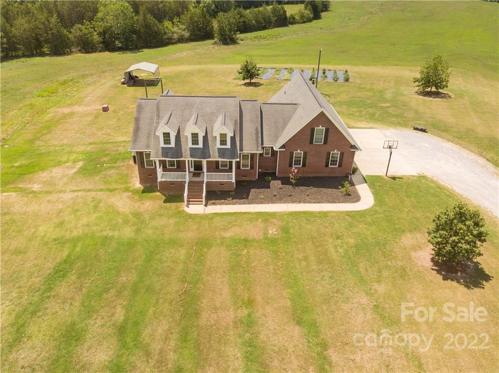 440 Pendergrass Road York, SC 29745 - Photo 5 of 38