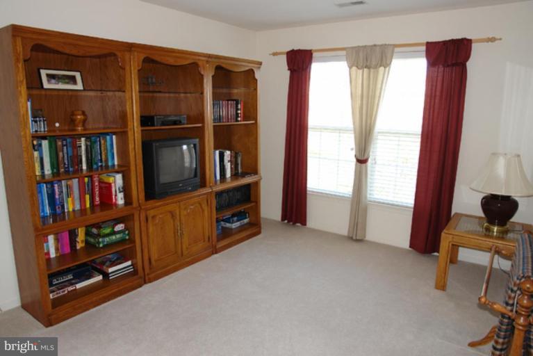 14452 Clubhouse Road Gainesville, VA 20155 - Photo 12 of 16 Bedroom #3
