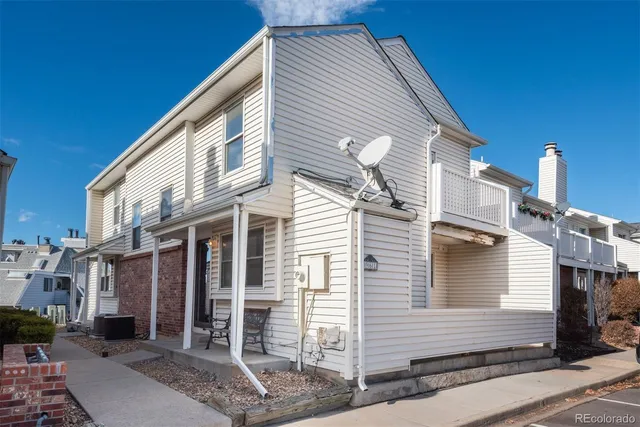 $260,000 | 961 South Pitkin Court, Aurora, CO 80017