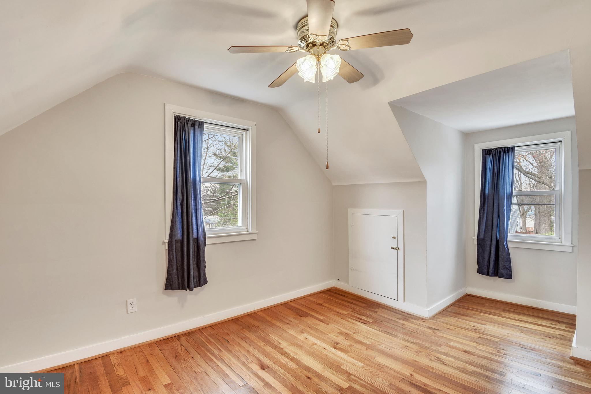 3522 Nimitz Road Kensington, MD 20895 - Photo 20 of 30 Bedroom - Bright and Spacious