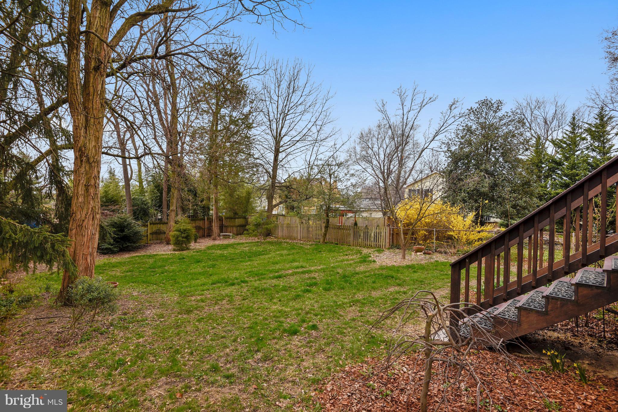 3522 Nimitz Road Kensington, MD 20895 - Photo 26 of 30 Beautiful Large fenced in Backyard