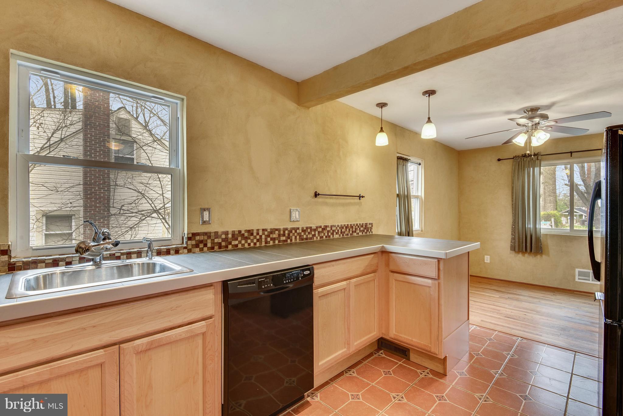 3522 Nimitz Road Kensington, MD 20895 - Photo 7 of 30 Kitchen - With Large Workable Counters