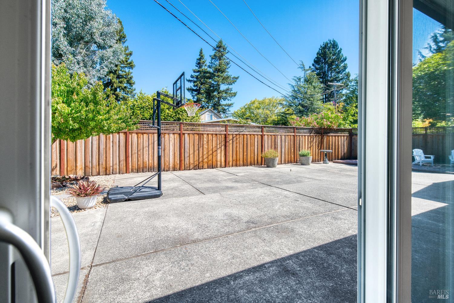 1634 Center Road Novato, CA 94947 - Photo 27 of 41 Gallery Image 27