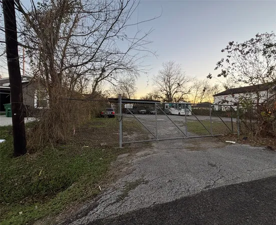 a view of backyard space