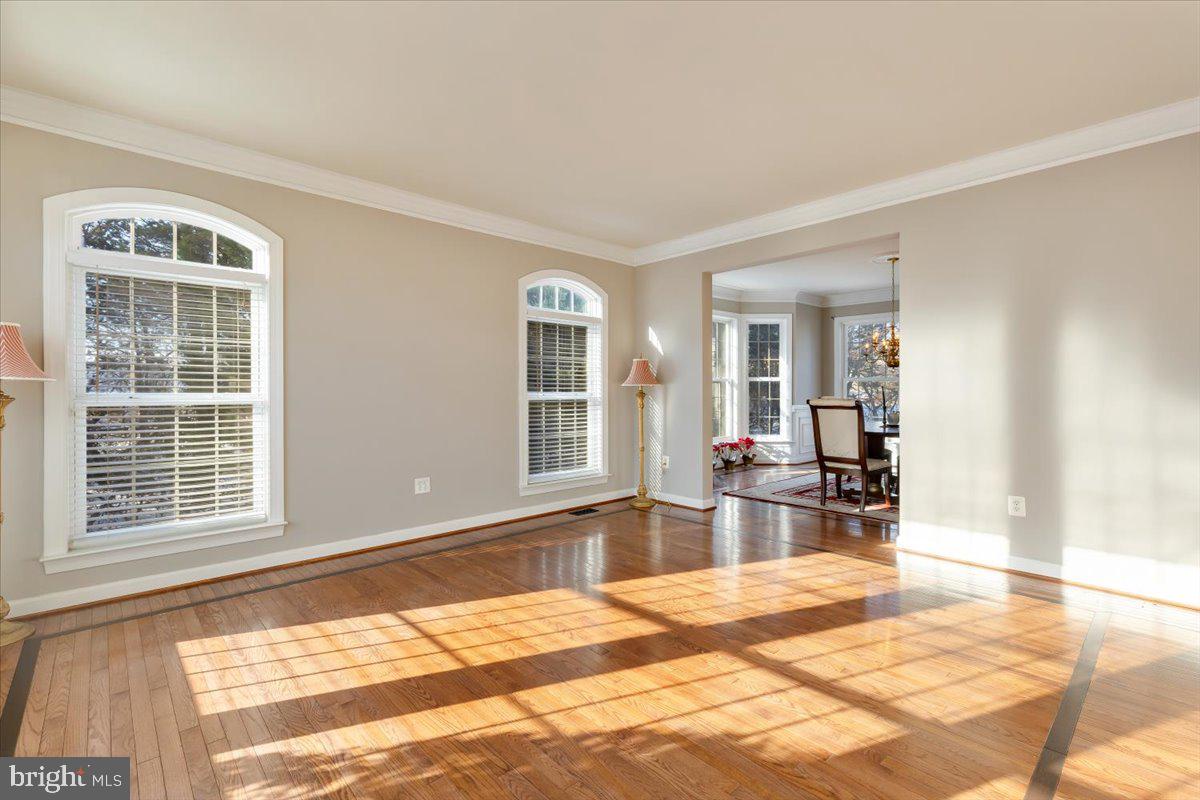 13714 Monet Court Chantilly, VA 20151 - Photo 13 of 58 a view of a living room and kitchen area