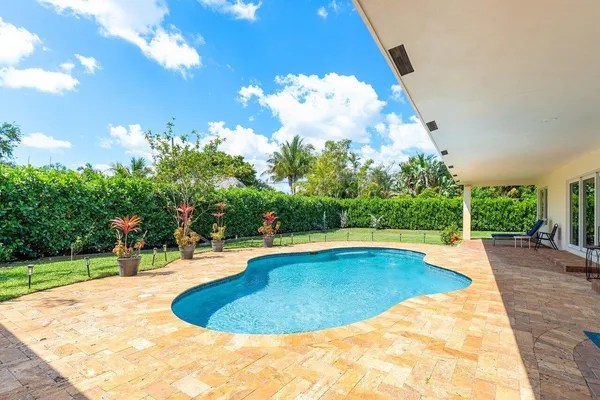 $2,700,000 | 1650 Northeast 3rd Avenue, Delray Beach, FL 33444