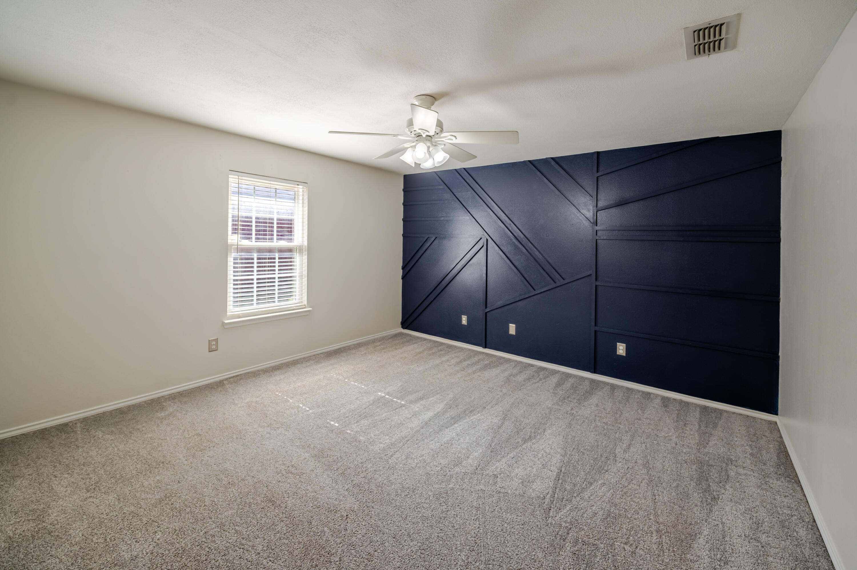 6810 84th Street Lubbock, TX 79424 - Photo 18 of 33 RE6.2-25