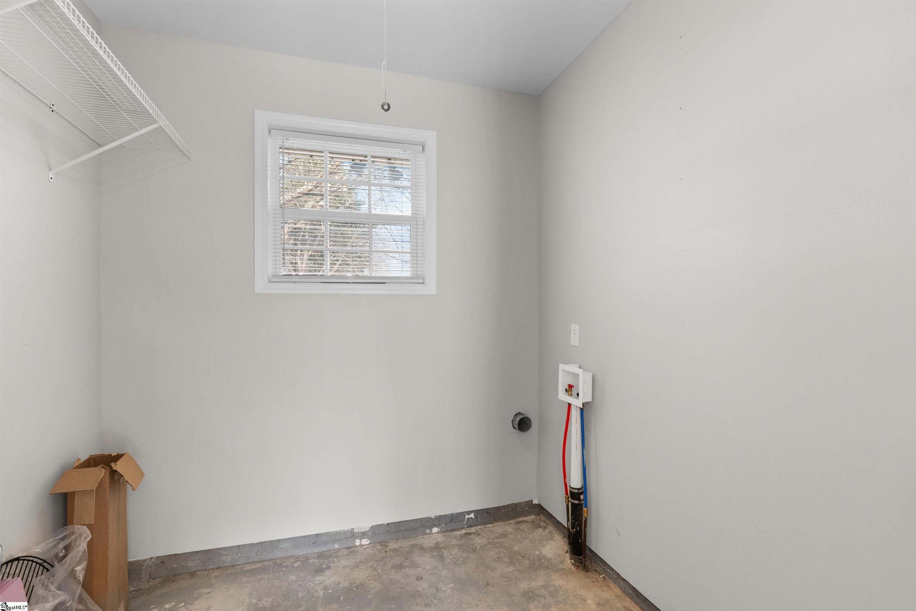 113 Buddy Avenue Greer, SC 29651 - Photo 8 of 33