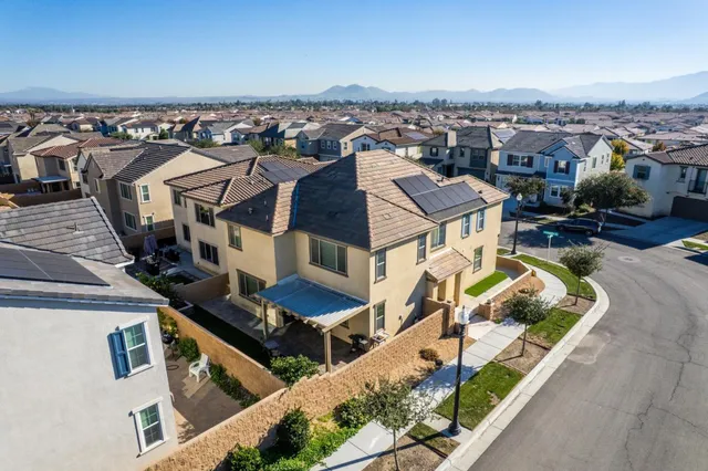 $3,575 | 3915 East Fincastle Street, Ontario, CA 91761