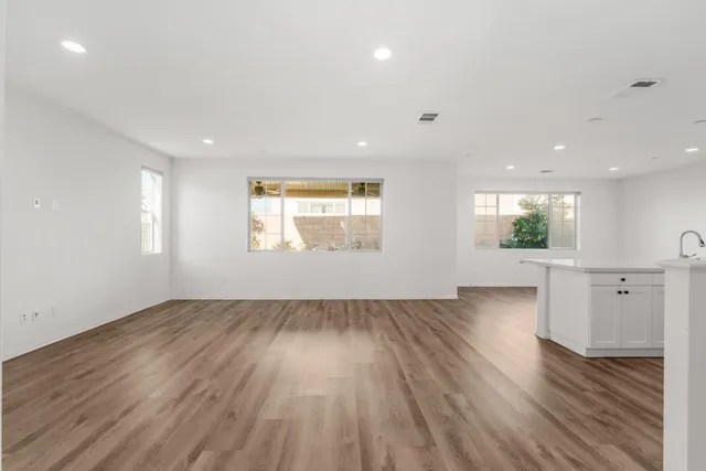 $3,575 | 3915 East Fincastle Street, Ontario, CA 91761