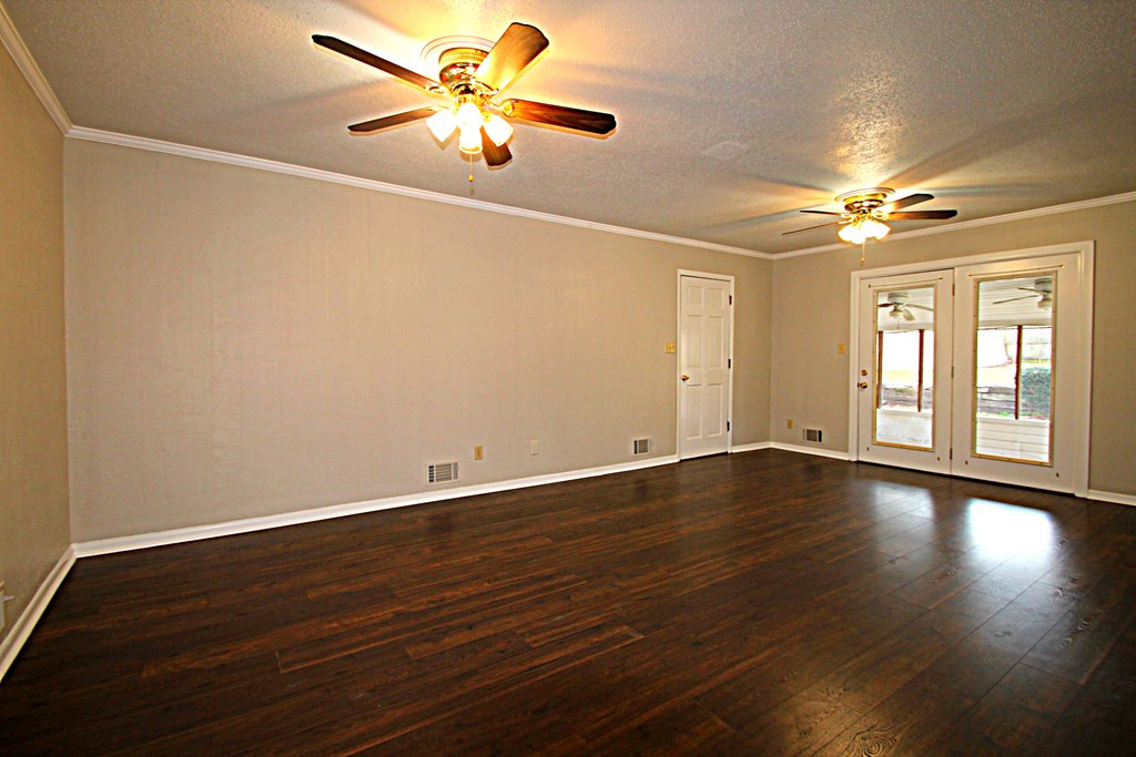 1738 Goshen Road Augusta, GA 30906 - Photo 3 of 24 Great room