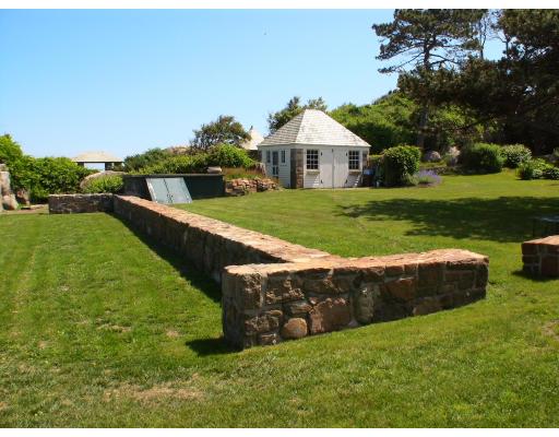 214 Atlantic Road Gloucester, MA 01930 - Photo 11 of 30 a front view of a house with garden